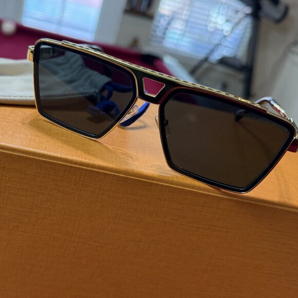 Louis Vuitton Other - Louis Vuitton Sunglasses - Men